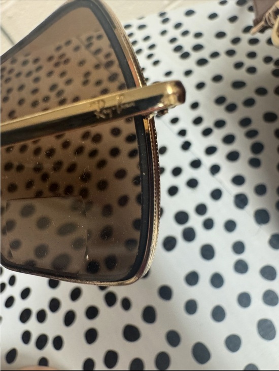 Vintage 1971 Ray-Ban Women\'s Gold Frame Brown Lens Square Sunglasses With Case